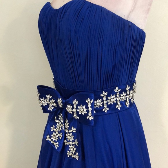 Royal Blue chiffon with train - Picture 2 of 16